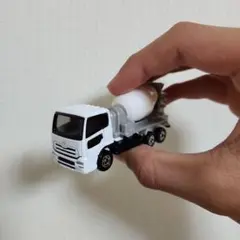 トミカ セメント車 ホワイト/グレー 2005年製