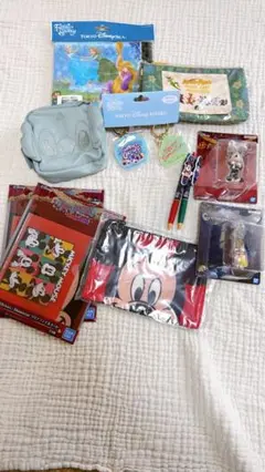 【ほぼ未使用品】ディズニーグッズ　まとめ売り