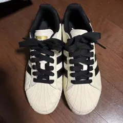 (日本未展開) adidas スーパースター　オフホワイト