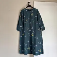 柄ワンピース 長袖