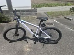 マウンテンバイク 26インチ 27段変速 アルミフレーム 自転車 ホワイトのサムネイル