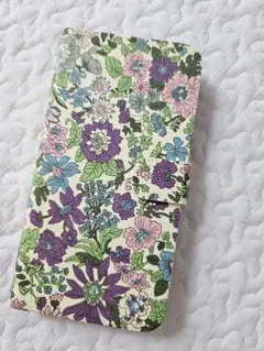 だっちゃんmamaさま専用ページ 花柄合成皮革ブックカバー iPhone対応