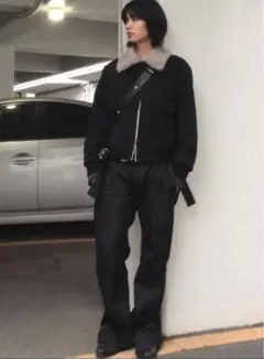 SAIRENSSEI Asymmetric Placket Fur-Collar