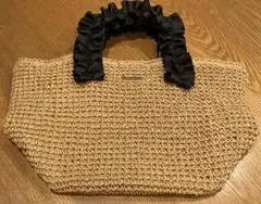未使用　イッツデモ　フリルハンドルトートバッグ ミドルトート　かごバッグのサムネイル