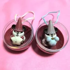 東京ディズニーリゾート クリスマス2025　リルリンリン　カプセルトイ赤色茶色