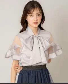 リボンブラウス