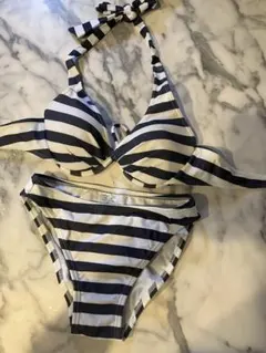 hiromichi nakano ボーダー柄 ビキニ セパレート水着のサムネイル