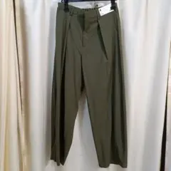 GU バレルレッグパンツ メンズs