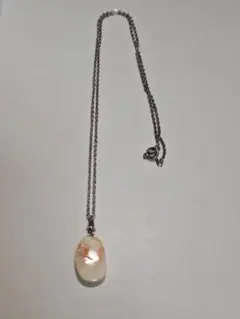 ヴィンテージ　珊瑚　グラデーション　彫刻　ネックレス