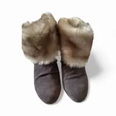 ブラウンファー付きムートンブーツ