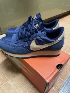 Nike ネイビー スニーカー