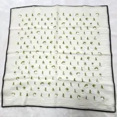 【美品】NINA RICCI ニナリッチ　シルクスカーフ　グリーンデザインのサムネイル