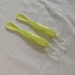 未使用　やわらか育児スプーン 離乳食　シリコーンスプーン　2つ