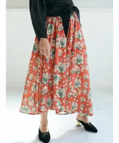 MURUA [新品タグ付き] Bellaflowerイレヘムスカート(赤)のサムネイル