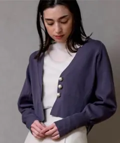 OPAQUE.CLIP パール調ボタンVネックカーディガン