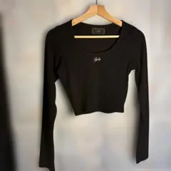 rady ブラック　長袖　天才クロップドT