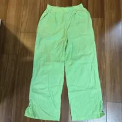 グリーンレーベルリラクシング　ライトグリーン カジュアルパンツ サイズ38