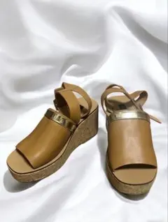 ブラウンウェッジサンダル