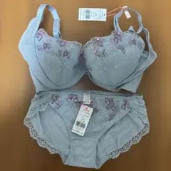 AMO'S STYLE花柄刺繍ブラジャーショーツセットライトブルー E75 L