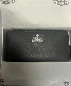 Vivienne Westwood ブラック長財布