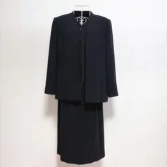 【美品】東京ソワール LILYBURN 喪服 礼服 ブラックフォーマル 17号