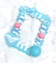 硬質ケース ホイップデコ トレカケース マカロン いちご 水色