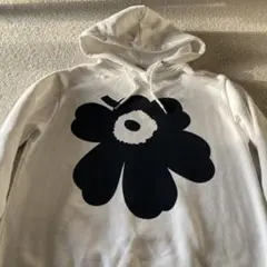 marimekko フラワーパターン ダウンジャケット marimekko フラワーパターン ダウンジャケット - メルカリ