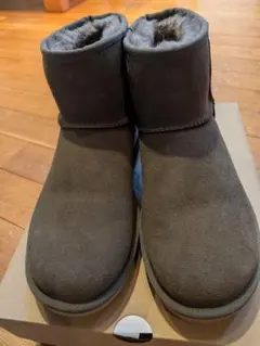 Item thumbnail for item 4d1dc302-667c-4f6a-9f10-94853542a155