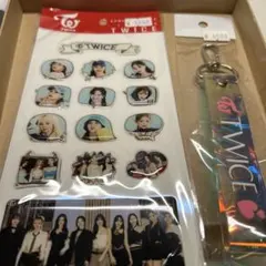 TWICE ステッカーセット & キーホルダー