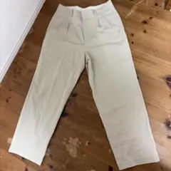 St.Andrews ベージュ スラックスのサムネイル