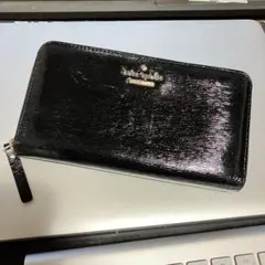 【ケイトスペード】 長財布 / シダー ストリート パテント レイシー
