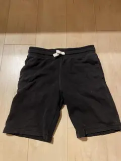 H&黒　スエット　ショートパンツ 130