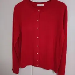 VIS レッド ボタン付き長袖カーディガン