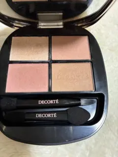 コスメデコルテ　アイシャドウ　05 Tailored Tweed
