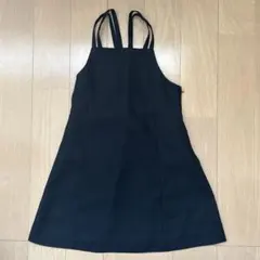 黒 ジャンバースカート