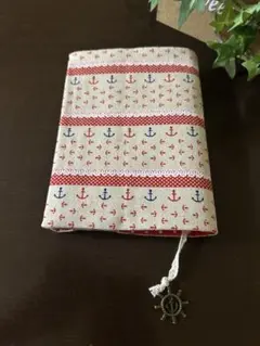 ☆ハンドメイド ブックカバー 文庫本サイズ マリン柄プリント しおり付き☆