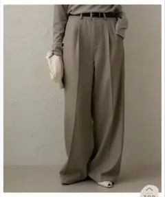 タックストレートワイドパンツ