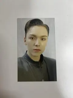 ユニバ購入特典　バーノン　セブチ　seventeen フォトカード