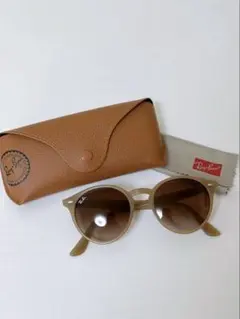 【美品】Ray-Ban RB2180-F ベージュ サングラス