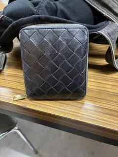 ⭐︎マコ様専用⭐︎現行ボッテガヴェネタ 二つ折り財布 ラウンドジップ IC搭載／黒