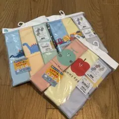 お食事エプロン 3枚セット 恐竜・車両デザイン　西松屋