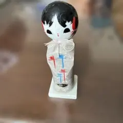 秋芳洞　こけし　石　人形