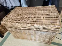 キャトル・セゾンのふたつきかご