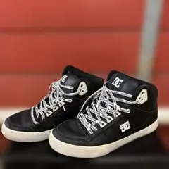 dc shoes