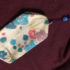 未使用  京都 くろちく 和柄 蜻蛉玉付き ポーチ