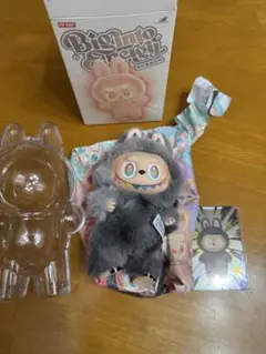POPMART LABUBUのシクレ-トID本我ぬいぐるみ 頭と体別色超レアなシークレットラブブ エナジー ID本我