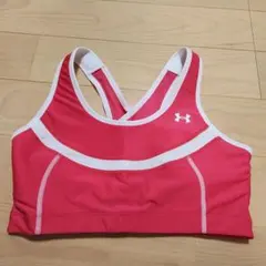 Under Armour ピンク スポーツブラ