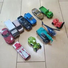 ミニカー 11台セット まとめ売り - メルカリ