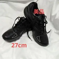 Reebok ブラック スニーカー