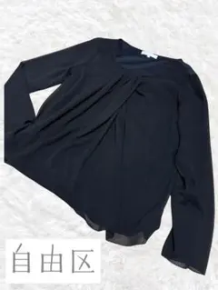 2025年最新】自由区ブラウスの人気アイテム - メルカリ